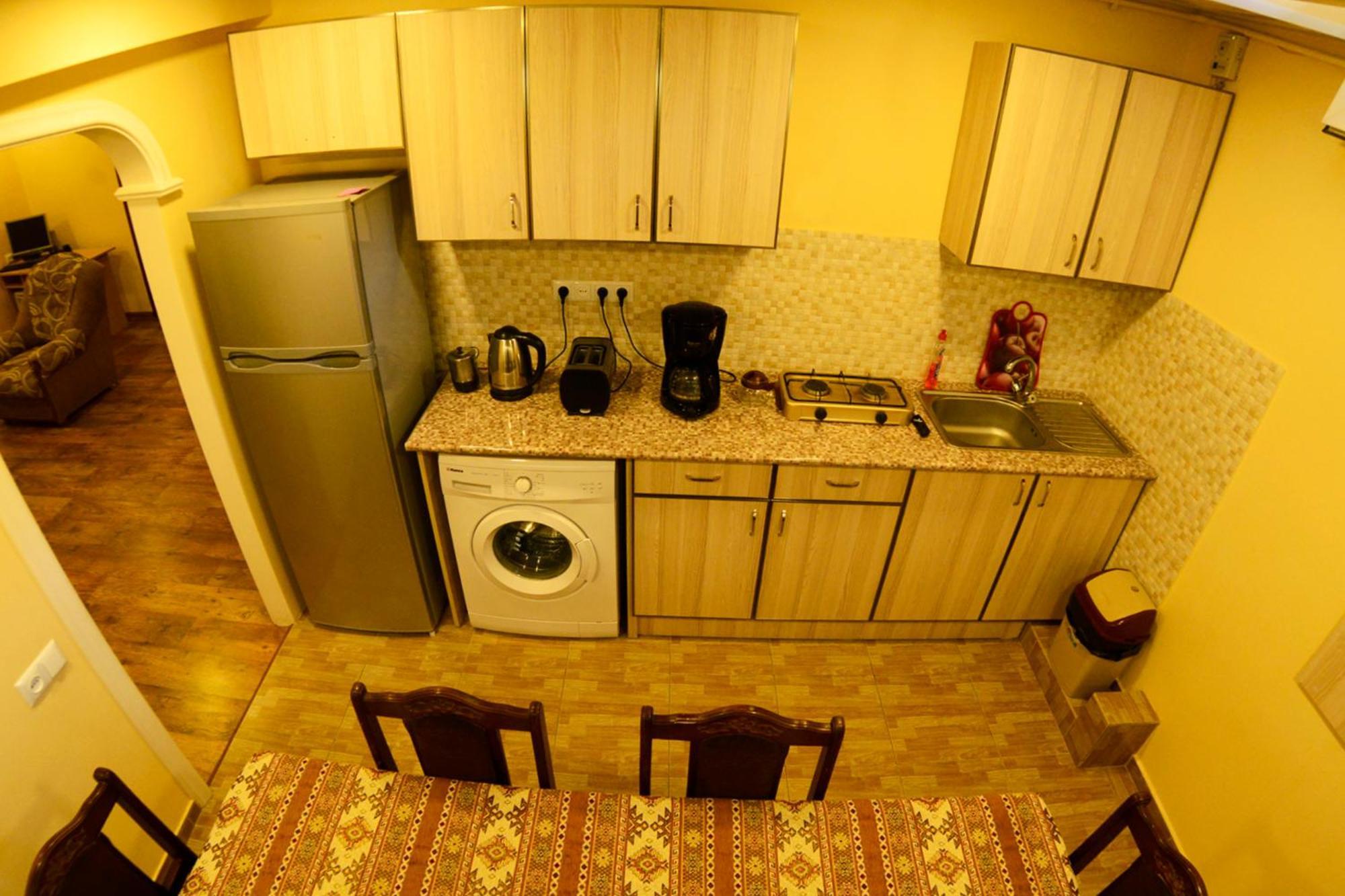 Your Hostel Yerevan Exterior foto